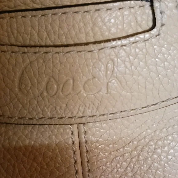 Coach Vintage Penelope Bag - Picture 2 of 13